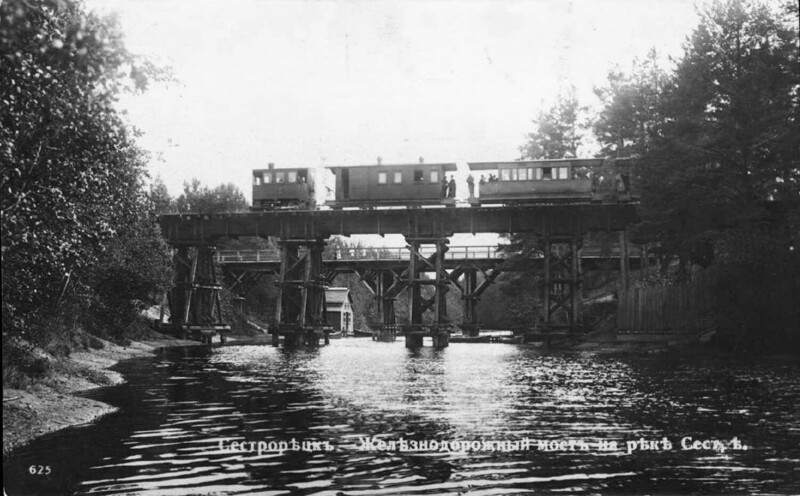 Пригородный поезд на мосту, 1900–е годы, Сестрорецк