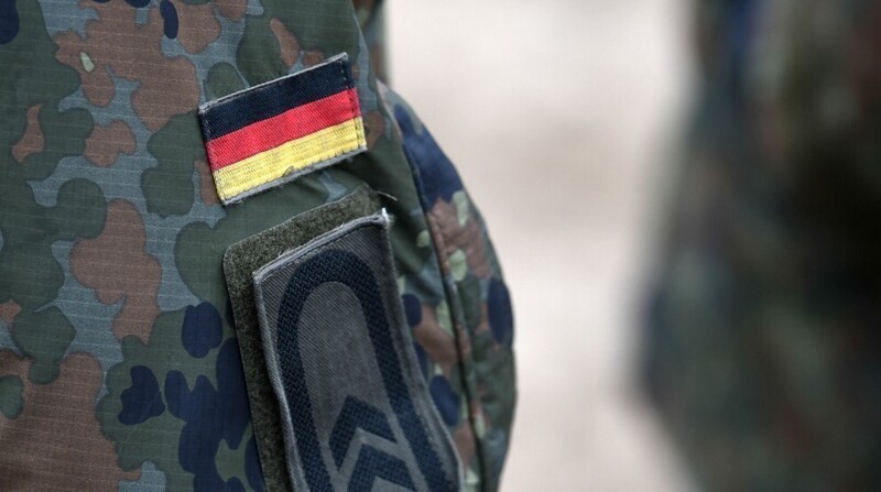 Шокирующая Германия: военные насиловали сослуживцев и пели нацистские гимны