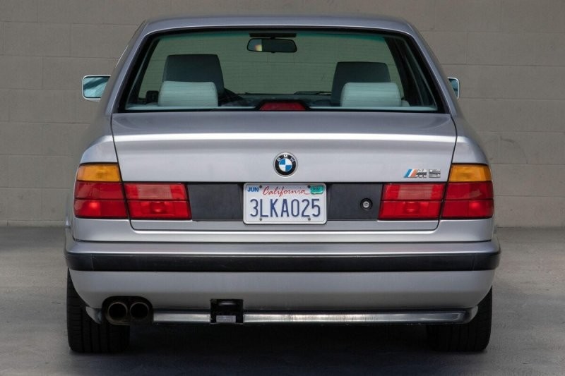 BMW M5 1991 года выпуска с пробегом 400 000 километров