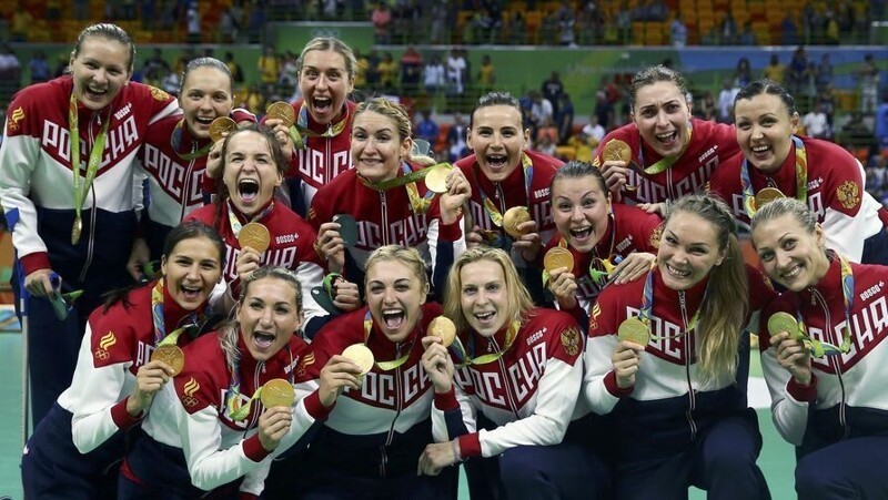 Олимпийская чемпионка Бобровникова возмущена зарплатами русских футболистов