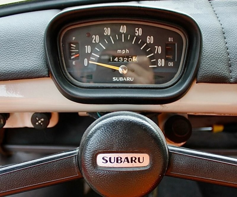 Новую машину продавали всего за 1 доллар: американская история Subaru 360