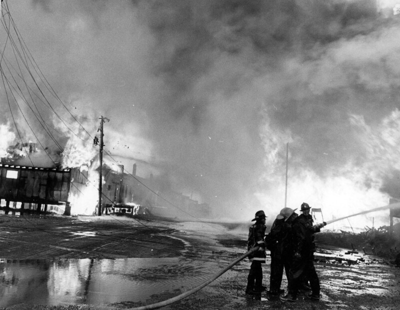 7 июля 1971 года. Денвер, США. Пожар на рынке Денарго.
