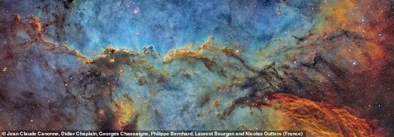 Совместная работа команды Cielaustral. Изображение NGC 6188 - эмиссионной туманности в созвездии Жертвенник