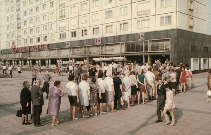 Очередь за бананами в ГДР, 1981 год