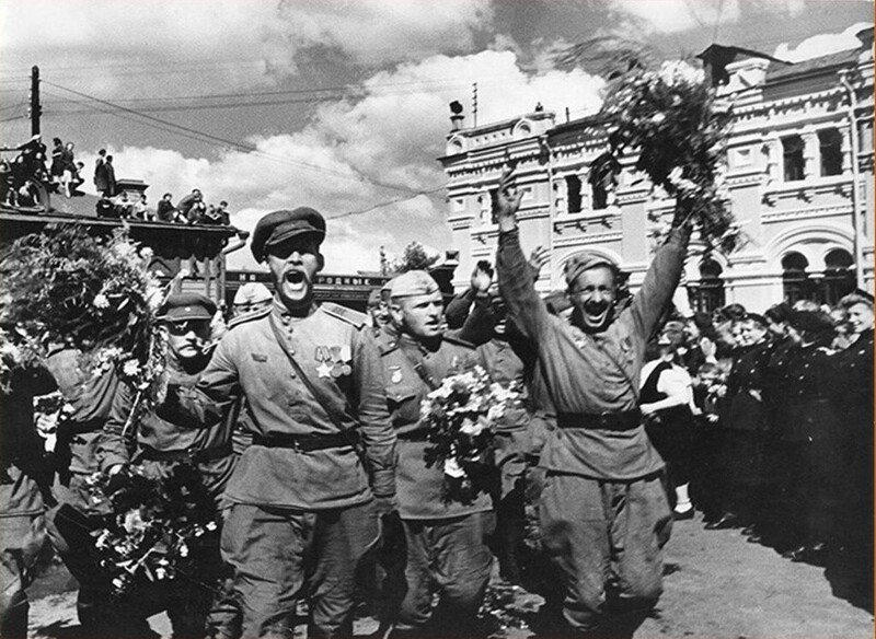 Хроника военных дней в фоторепортажах Виктора Темина