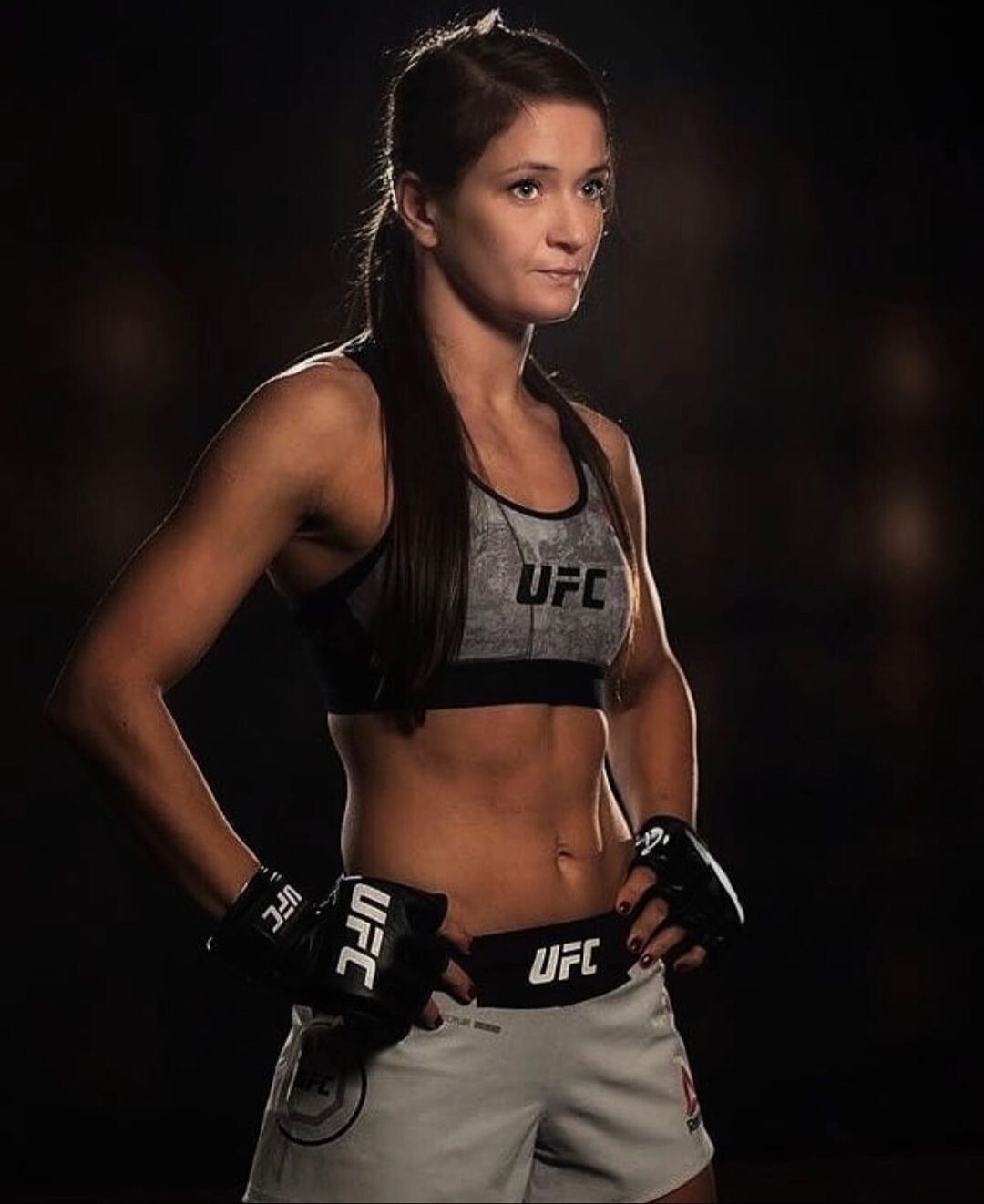 4. Каролина Ковалькевич - смешанные боевые искусства (Польша)