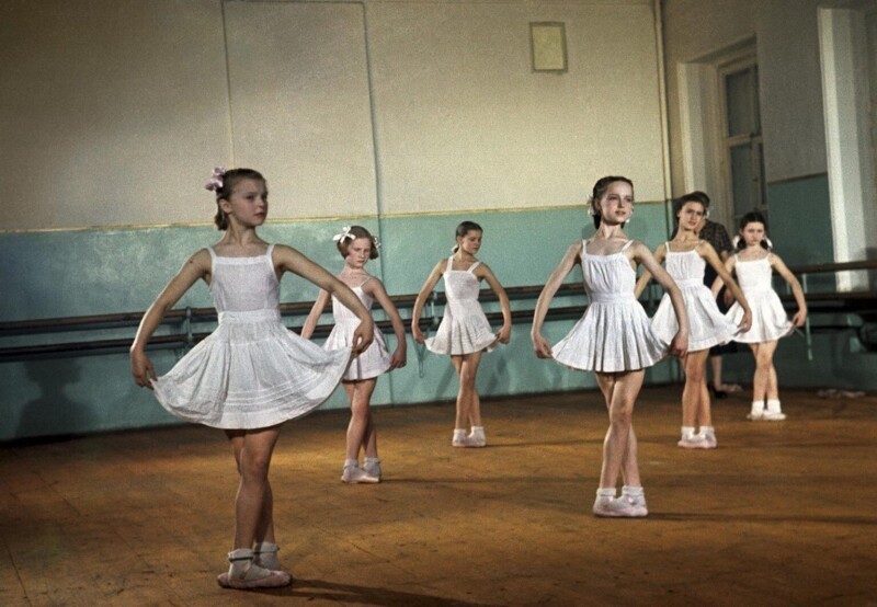 1950-1955 годы. Московское академическое хореографическое училище при Большом театре СССР.