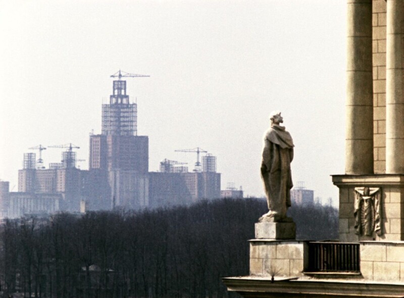 1955-1956 годы. Строительство высотных зданий в Москве. Строительство здания Московского государственного университета им. М.В. Ломоносова.
