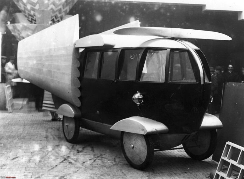 Летающий автомобиль ConVairCar Model 118 разработанный в 1947 году американским конструктором Теодором Холлом из Сан-Диего, Калифорния