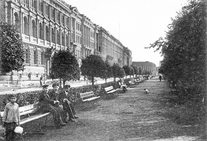 Улицы Петербурга начала хх века. Адмиралтейская набережная