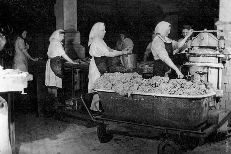 Как в СССР делали ливерную колбасу и почему ее называли «собачья радость»