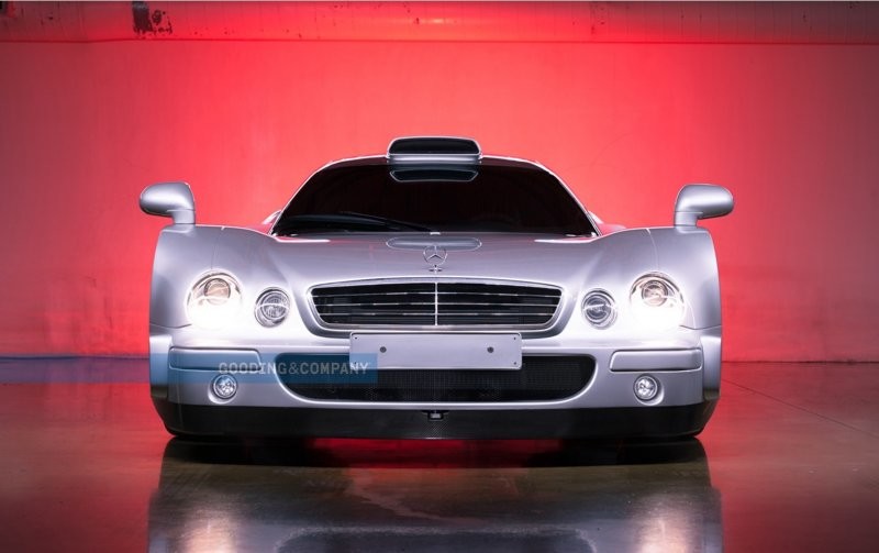Отличное вложение денег: Mercedes-Benz AMG CLK GTR подорожал в два раза за три года и теперь стоит 10 миллионов долларов