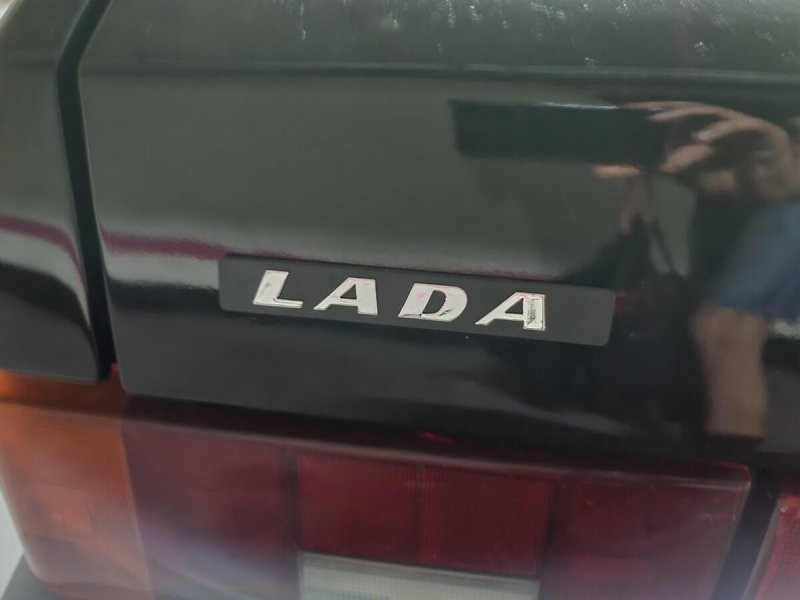 Lada Carlota — бельгийская версия Lada Samara