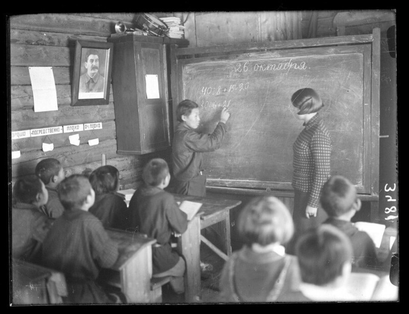 Будущее российских трущоб, не свершись Октябрьская революция