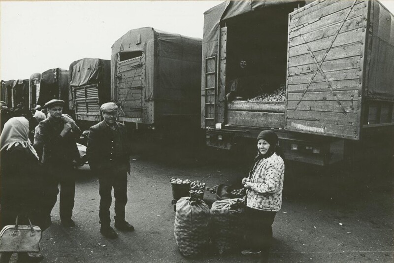 1983. Макеевский рынок