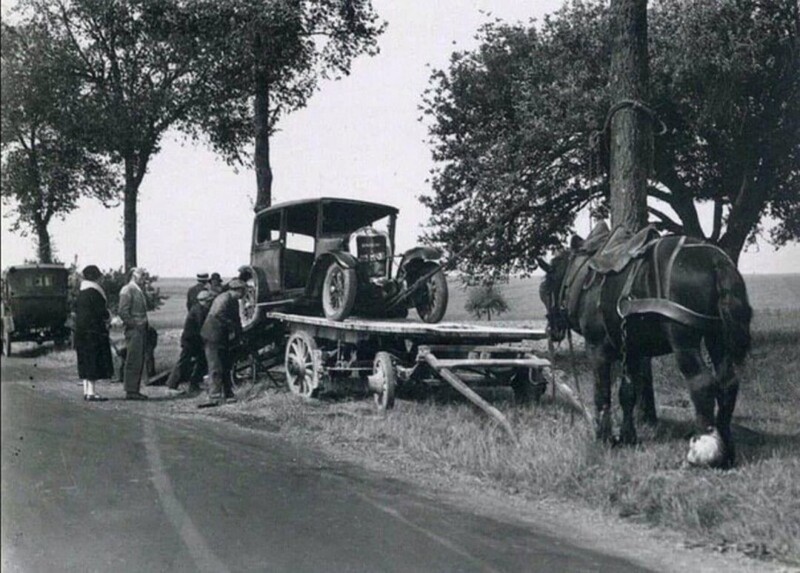  Внимание, работает эвакуатор!  Трасса Париж-Довилль, 1927 год