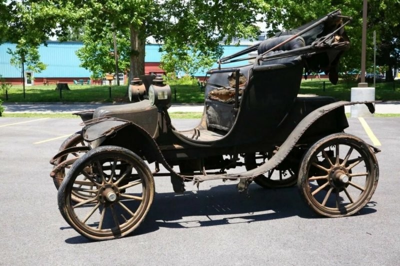 Ветхий, но зато в оригинале: электромобиль 1910 года из музейных запасников