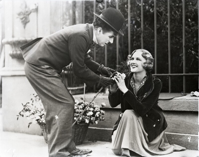 "Огни большого города", 1931 г.  Чарли Чаплин, Вирджиния Черрилл