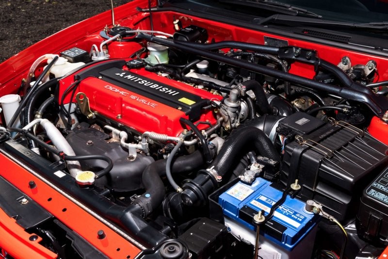 Безупречный Mitsubishi Lancer Evo VI Tommi Makinen Edition продан за рекордные 200 тысяч долларов