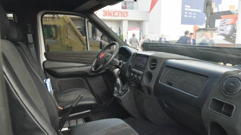 «Стрела» — новый российский внедорожник, разработанный на смену армейскому УАЗ-469