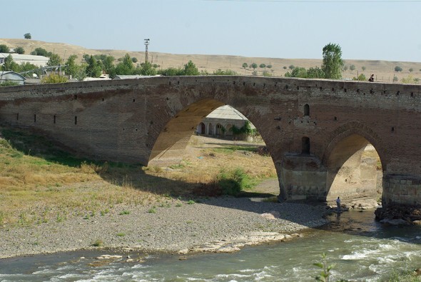 Красный мост: Грузия и Азербайджан