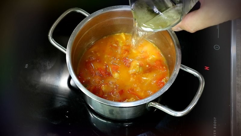Очень острый соус и очень вкусный