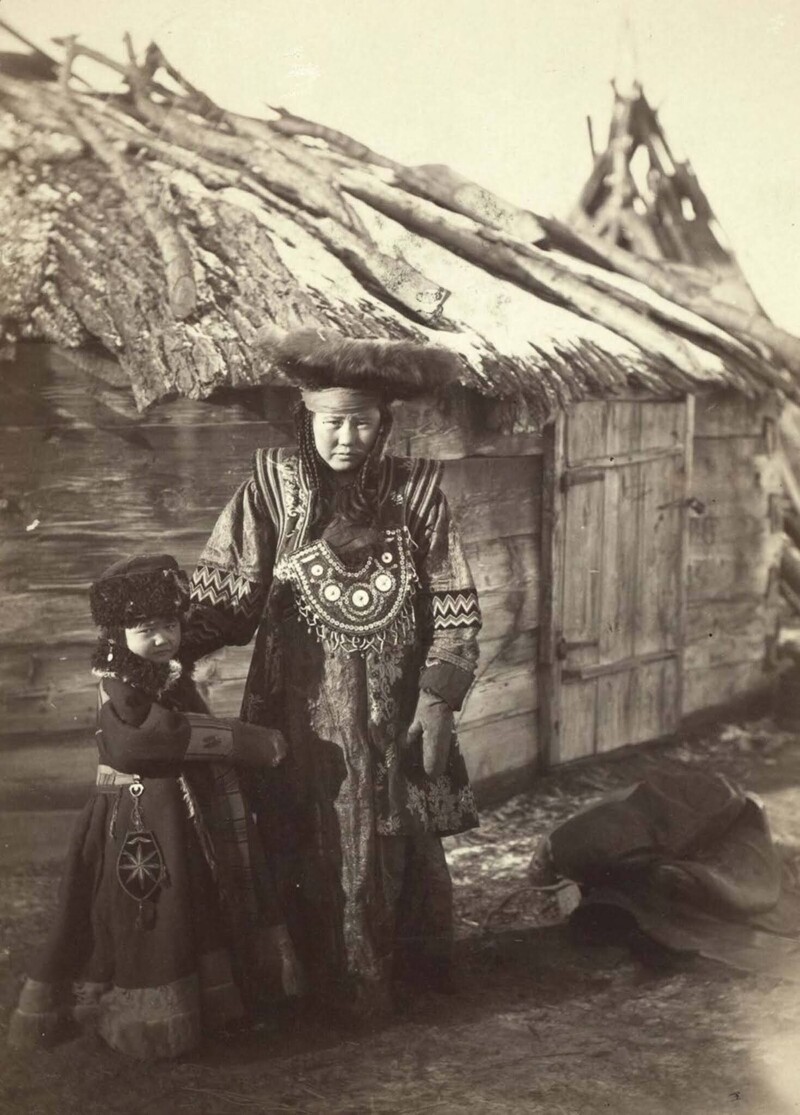 Татары в маленькой деревне под Минусинском, Красноярский край