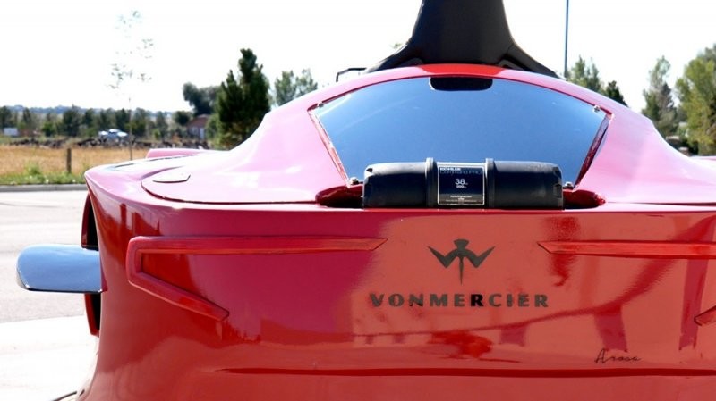 VonMercier Arosa — спорткар на воздушной подушке, который может летать  над сушей и водоемом