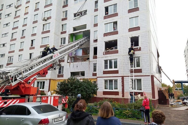 В жилом доме в подмосковном Ногинске взорвался газ, есть пострадавшие