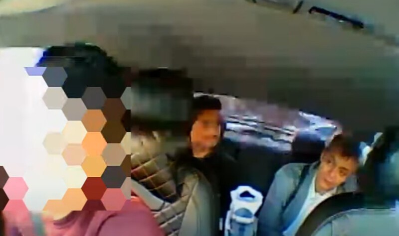"Ты знаешь, с кем разговариваешь?": матерящийся пассажир с удостоверением прокурора избил таксиста