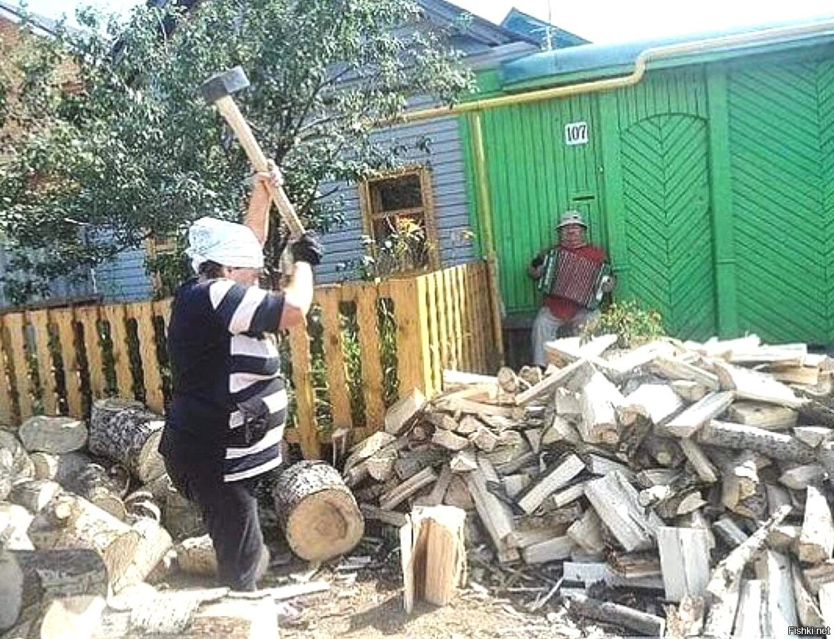 Папа всегда рядом. Папа он всегда поддержит поймет. Отец всегда поможет. Видео папа всегда поддержит. Папа он всегда поддержит поймет.