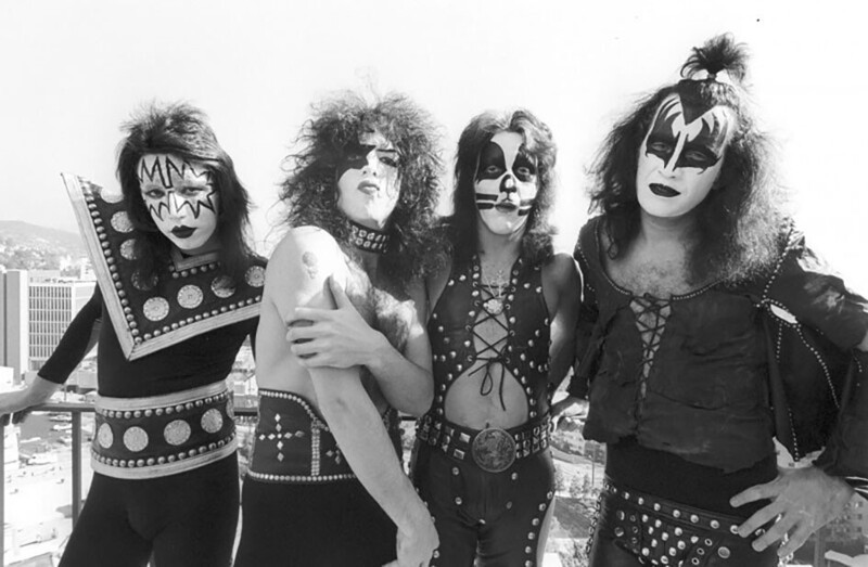 Группа KISS, 1975 год