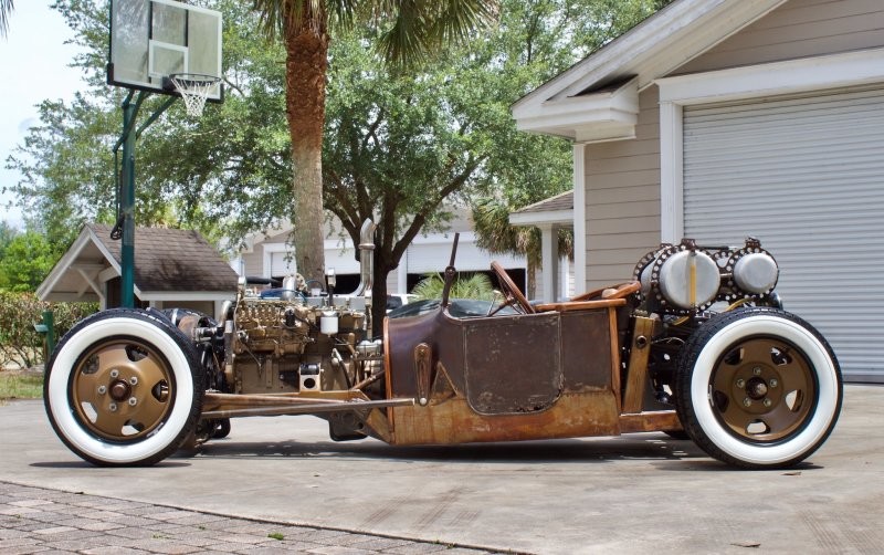 Старинный Dodge 1918 года превратили в великолепный хот-род