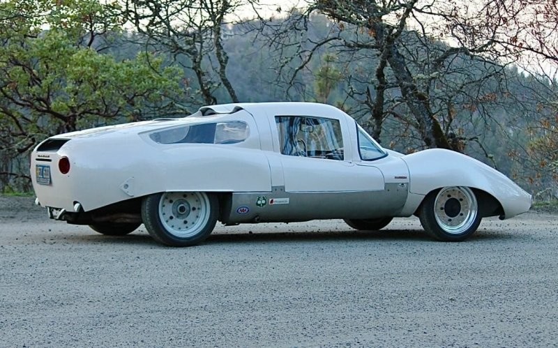 Самодельный "суперкар" сделанный писателем-фантастом: уникальную машину выставили на аукцион