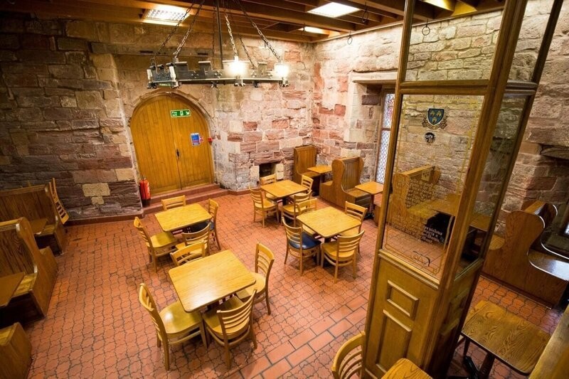 10 ресторанов Макдональдса в исторических зданиях Европы