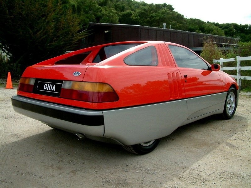 Ghia Brezza — ответ Ford на Pontiac Fiero, разработанный женщиной