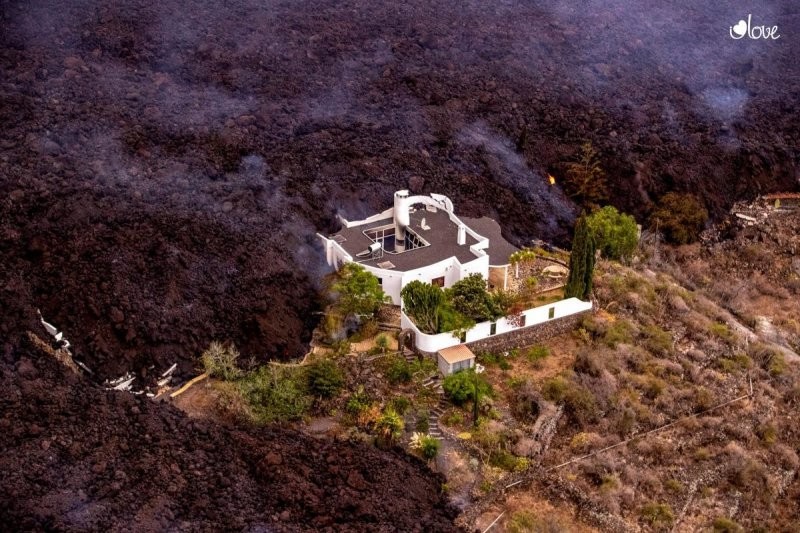 Удивительная история дома на Канарских островах, нетронутого потоками лавы