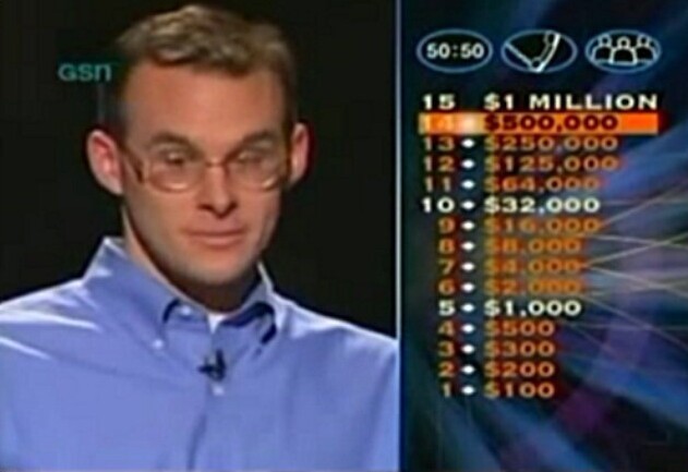 В 1999 году первый победитель шоу "Кто хочет стать миллионером" не использовал подсказки до последнего вопроса. Он выбрал "звонок другу", и позвонил отцу - правда, только чтобы сказать, что он скоро станет миллионером