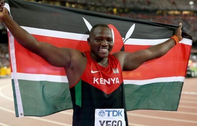 Джулиус Йего, первый в Кении золотой медалист по копьеметанию и обладатель рекорда Африки - самоучка. Он сам обучился копьеметанию по видео на YouTube