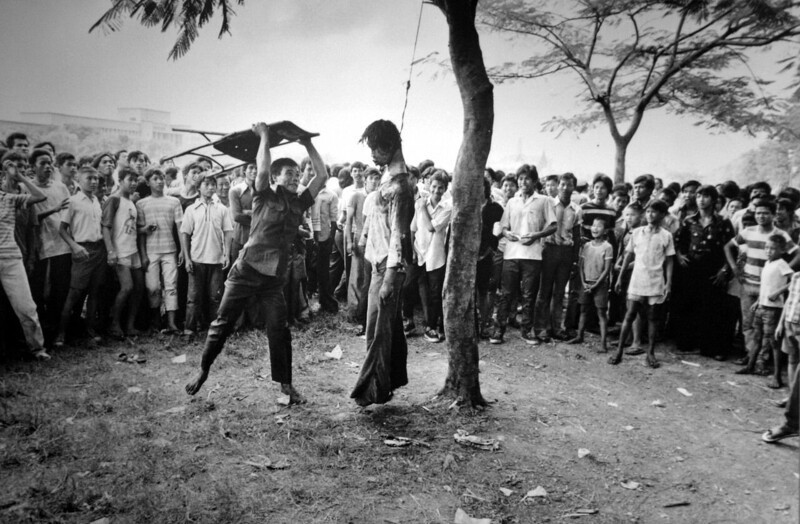 Беспорядки и жестокость на улицах Бангкока, Таиланд, октябрь 1976 года