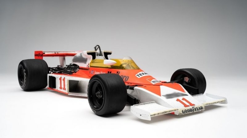 Фанат заказал модель болида Формулы-1 McLaren 1976 года, которую видел в детстве