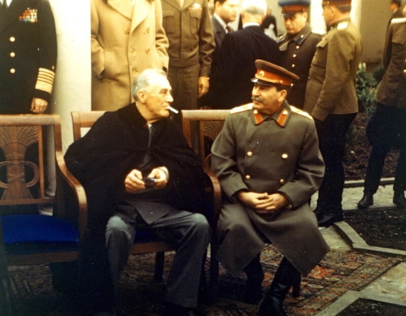 Рузвельт и Сталин в Ялте, 1945 год