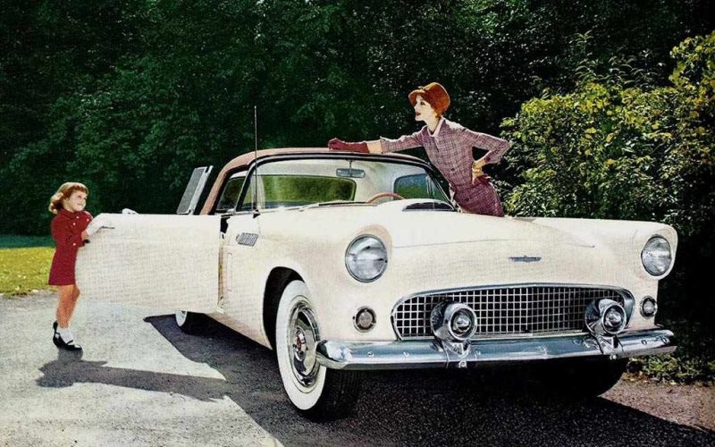 Ford Thunderbird образца 1956 года