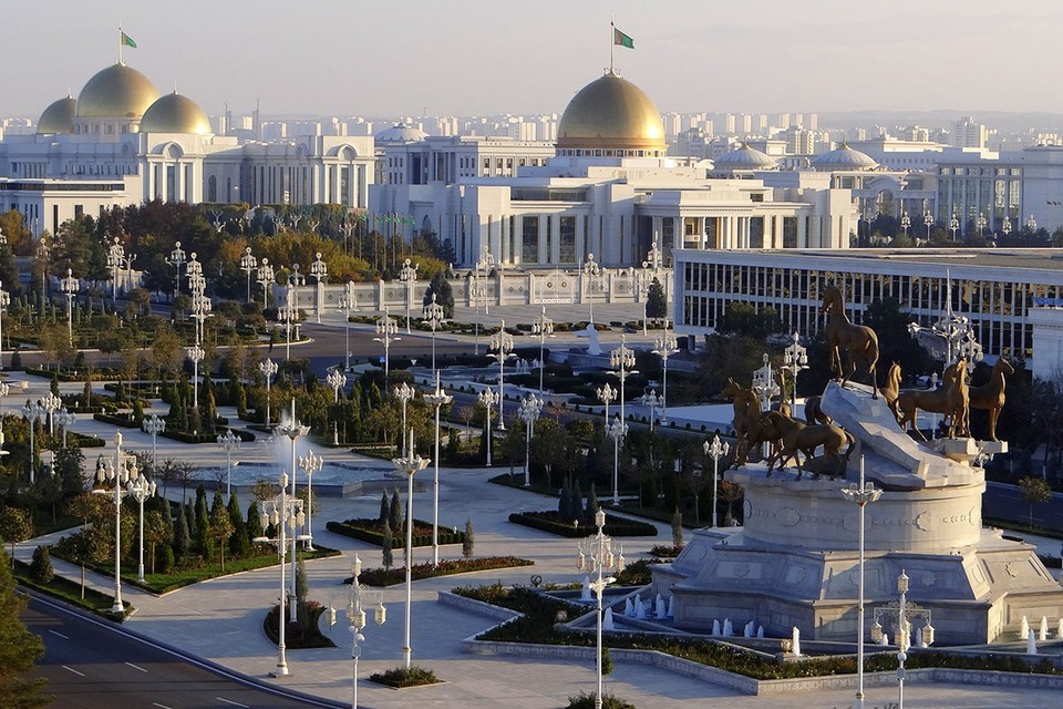 Страна запретов: факты о современном Туркменистане, которые поражают даже искушенных туристов
