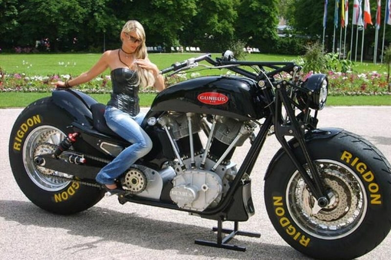 Leonhardt Gunbus 410 — самый большой мотоцикл в мире