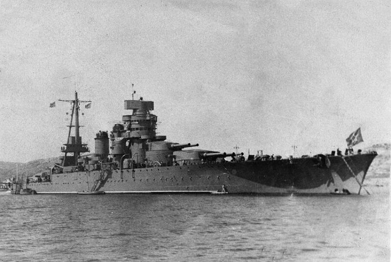 29 ноября 1955 года произошло трагическое событие для советского военно-морского флота - в бухте Севастополя неожиданно взорвался находящийся на рейде линкор Черноморского флота Новороссийск