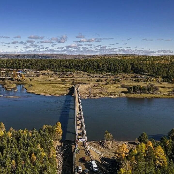 Иркутская область тулунский. Тулун мост. Река ия Тулунского района. Мост Иркутская область. Деревянные мосты Иркутской области.