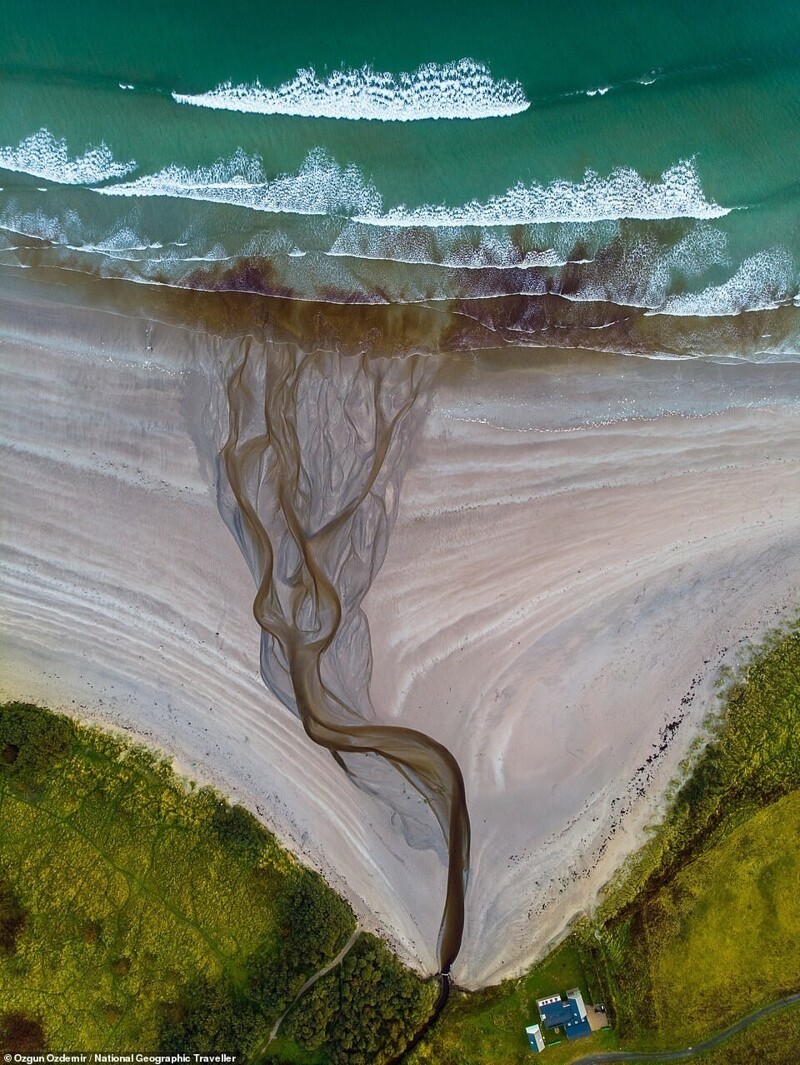 Пляж Марбл-Хилл, Донегал, Ирландия. Озгун Оздемир, 1 место в категории "Пейзаж"