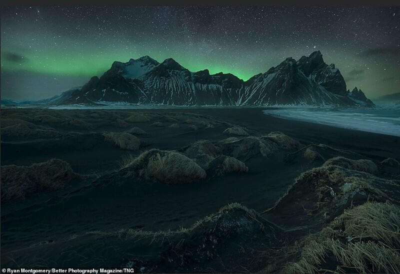 Райан Монтгомери, Исландия - "Северное сияние над Вестрахорном"
