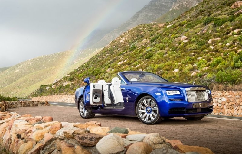 Необычное авто Клуни, Rolls-Royce в 8 лет: автомобили знаменитостей
